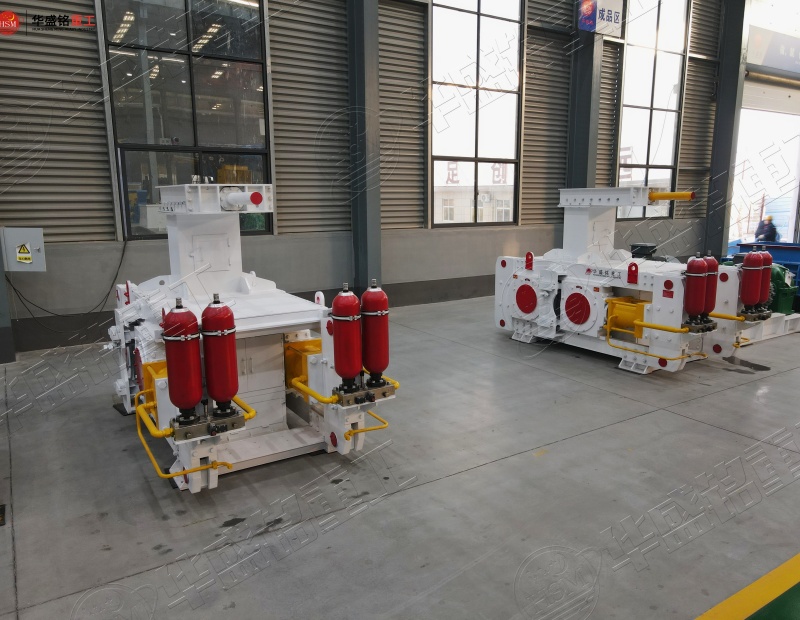 礫巖高壓輥磨機(jī)